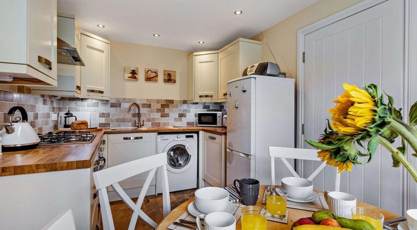 Photo of 3 Bed in Watchet