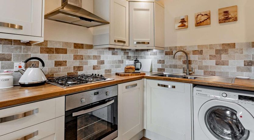 Photo of 3 Bed in Watchet