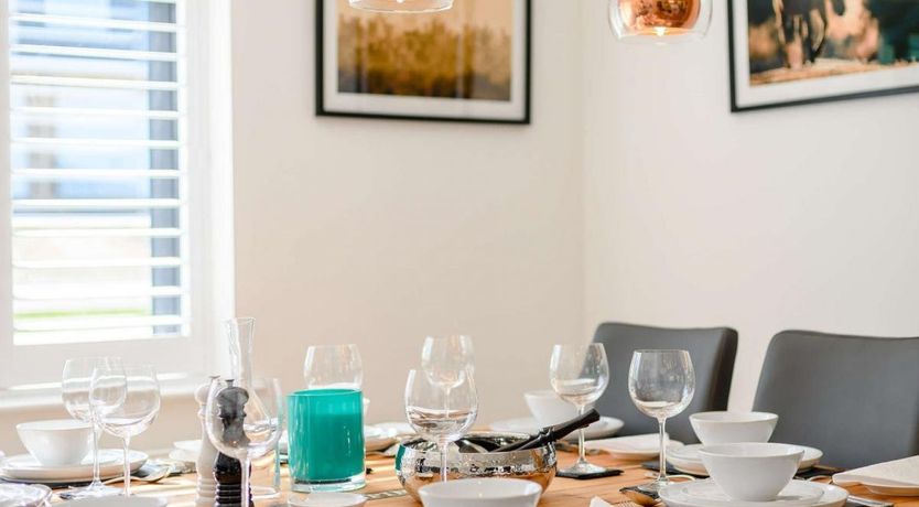 Photo of 4 Bed in Milford on Sea