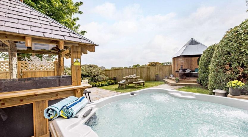 Photo of 4 Bed in Whitford