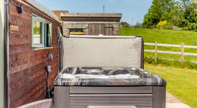 Photo of 1 Bed in Aconbury