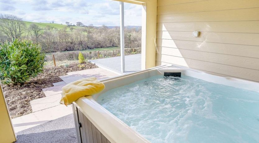 Photo of 2 Bed in Garth