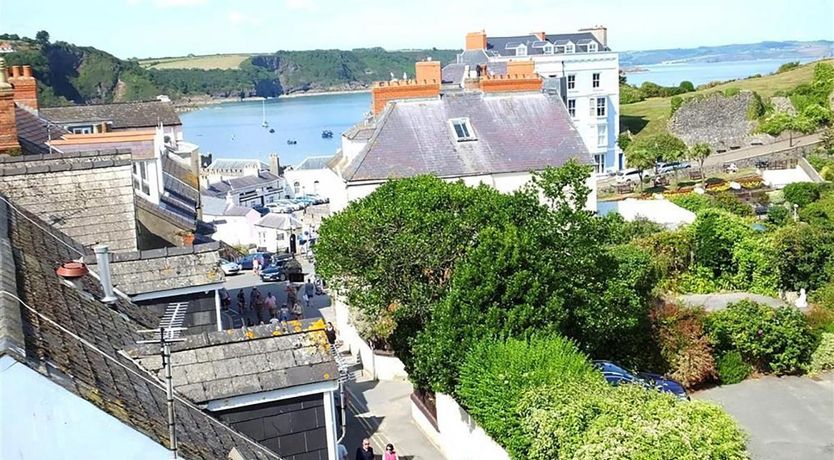 Photo of 1 Bed in Tenby