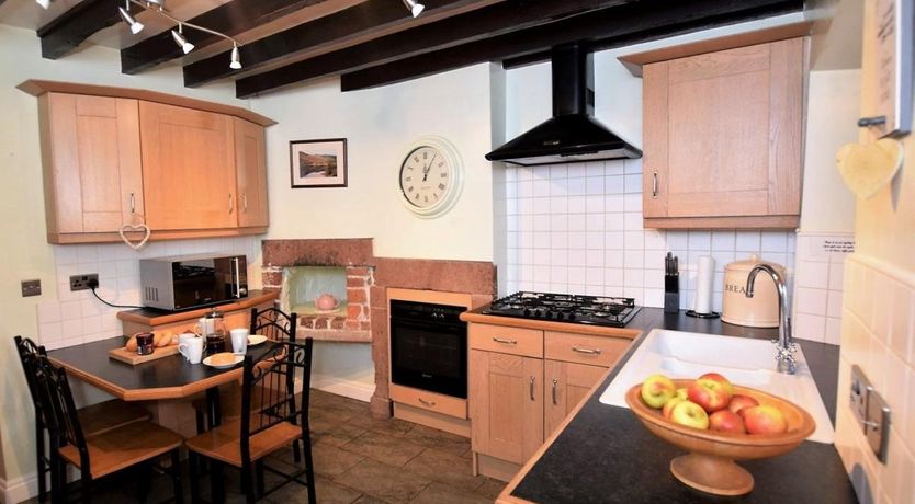 Photo of 2 Bed in Santon