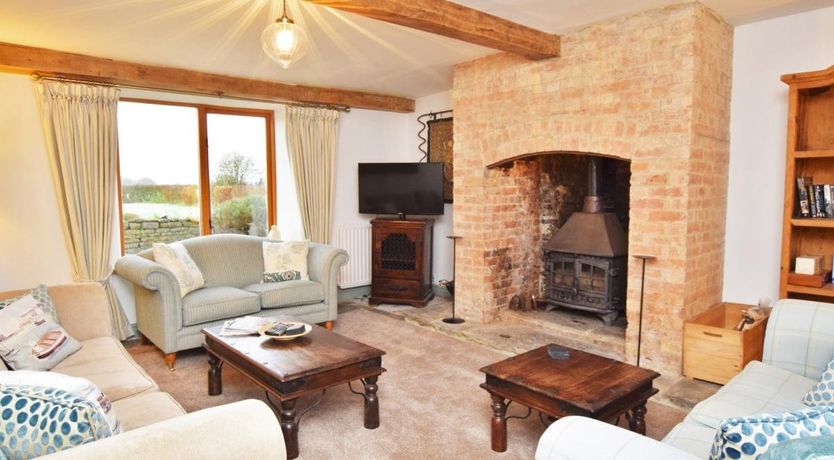 Photo of 4 Bed in West Stour