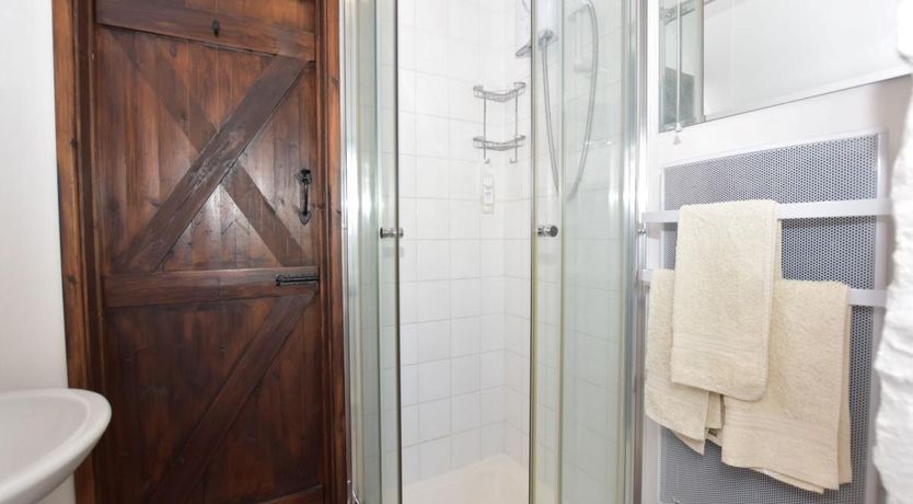 Photo of 1 Bed in Talgarth