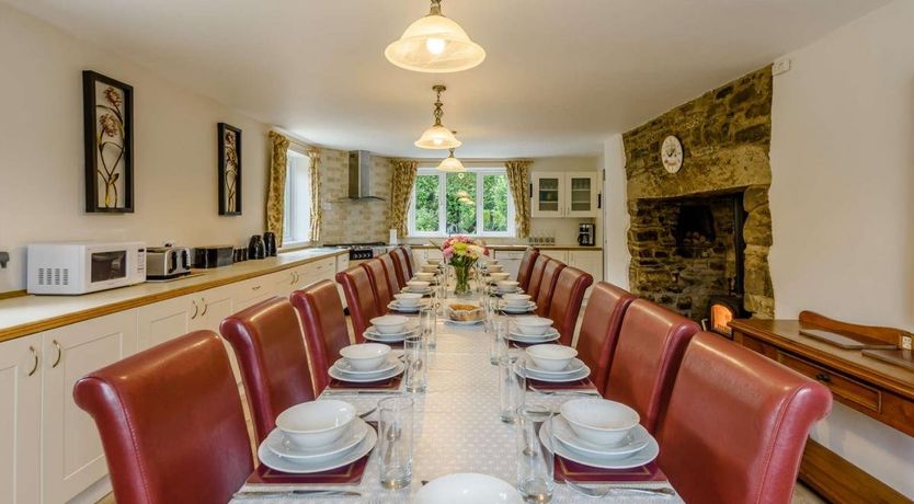 Photo of 8 Bed in Woolsery