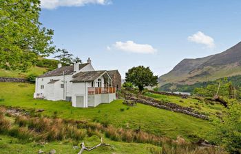 in Buttermere (SZ090) Holiday Cottage
