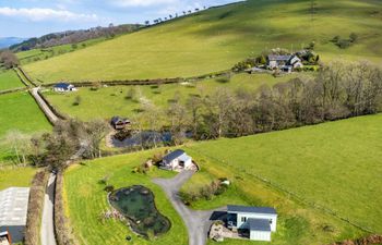 Log Cabin in Mid Wales Holiday Cottage