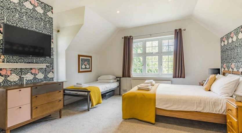 Photo of 4 Bed in Exford