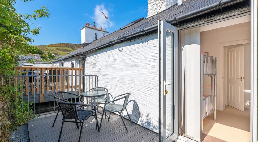 Photo of 2 Bed in Aberdyfi