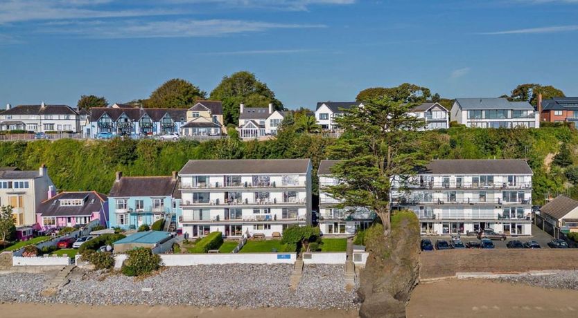 Photo of 2 Bed in Saundersfoot