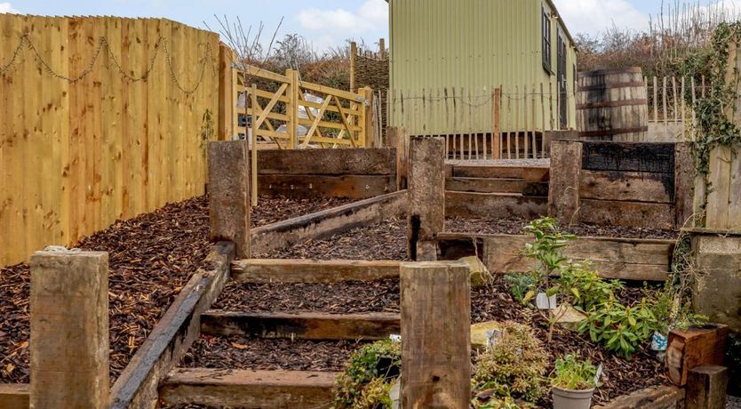 Photo of 1 Bed in Bream