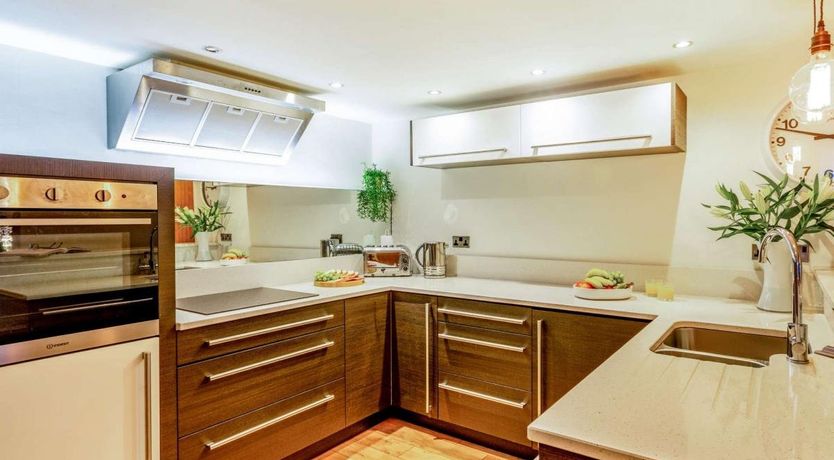 Photo of 2 Bed in Bradley