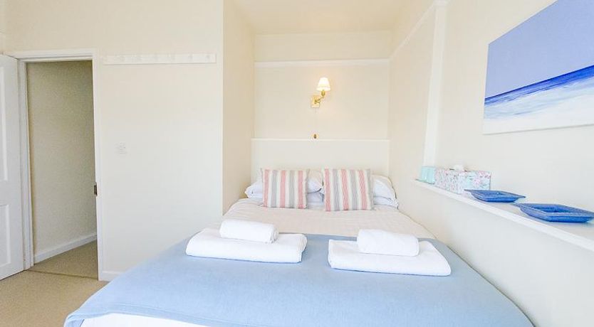 Photo of 2 Bed in Aberdovey