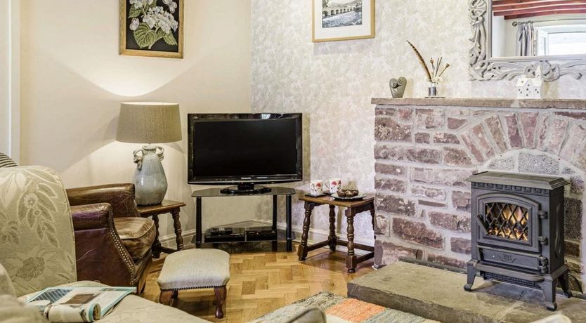 Photo of 2 Bed in Llangattock