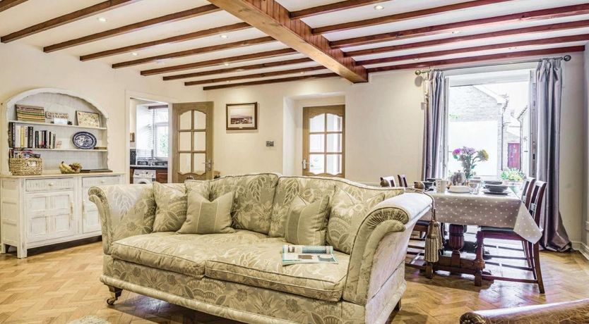 Photo of 2 Bed in Llangattock