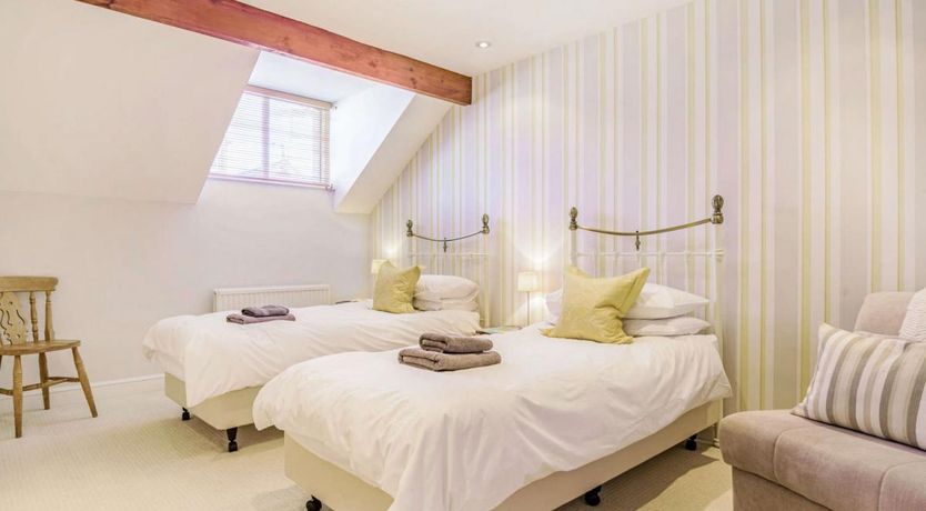 Photo of 2 Bed in Llangattock