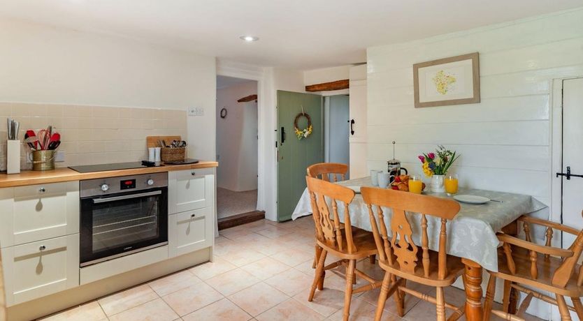 Photo of 2 Bed in South Molton