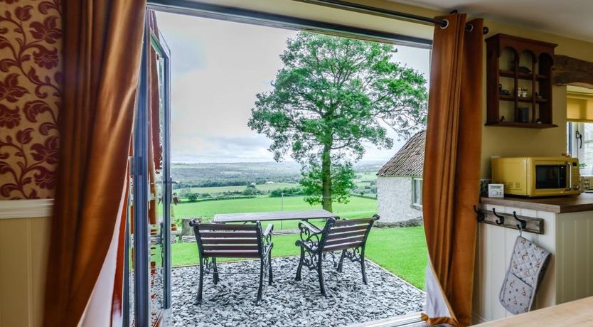 Photo of 1 Bed in North Bitchburn