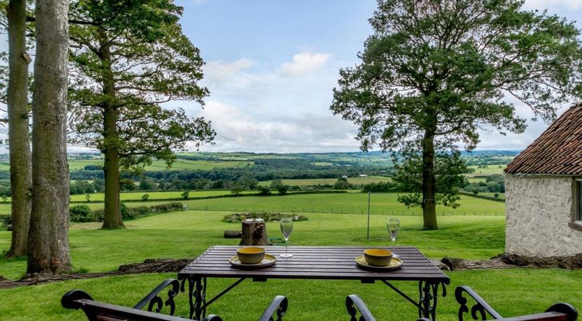 Photo of 1 Bed in North Bitchburn