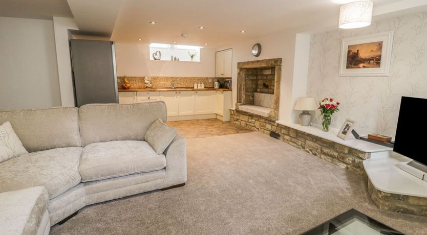 Photo of 1 The Riverside