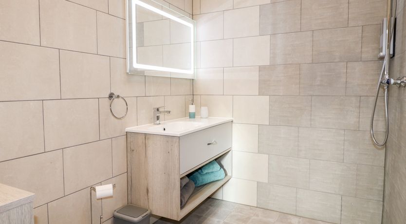 Photo of Robin's Rest