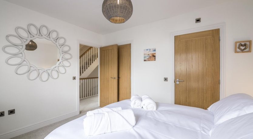 Photo of Silver Breeze