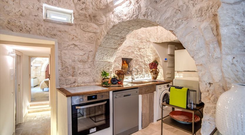 Photo of Terracotta Olive