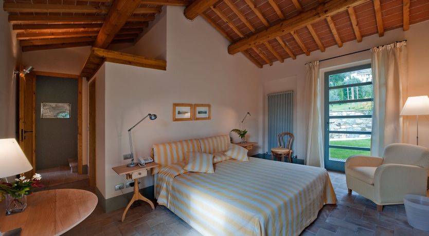 Photo of Nearest & Dearest