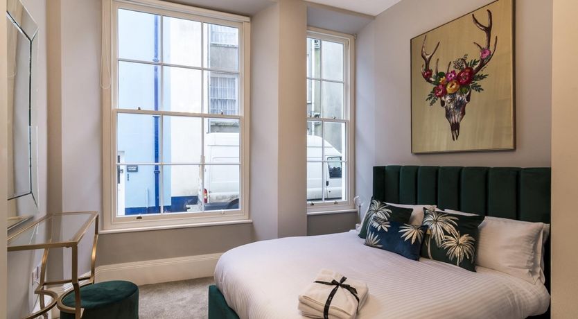 Photo of The Ship Song