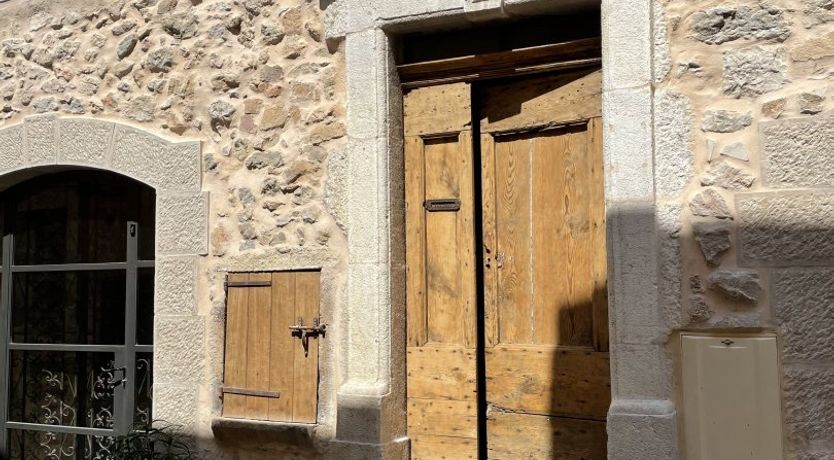 Photo of The May Rose