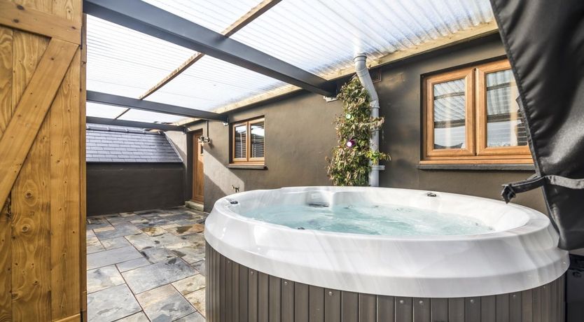 Photo of Beach Bunny