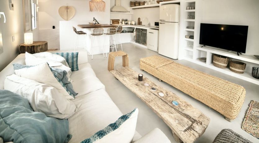 Photo of Driftwood Hideaway