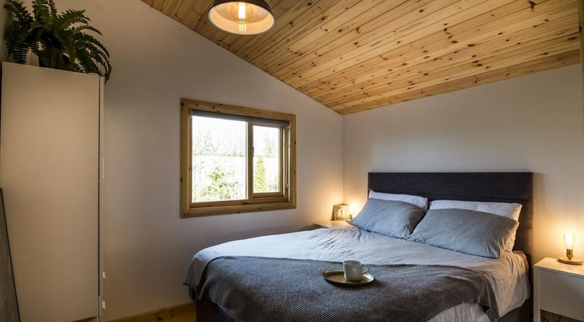 Photo of Lady Laurel