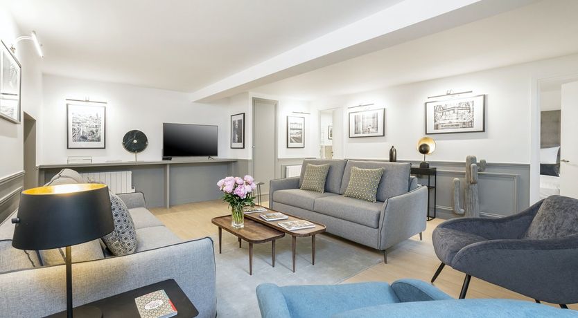 Photo of Monochrome Magnificence