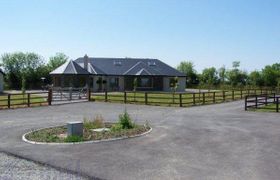 Coolroe Lodge Holiday Home