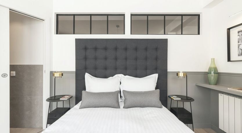 Photo of Les Philosophes