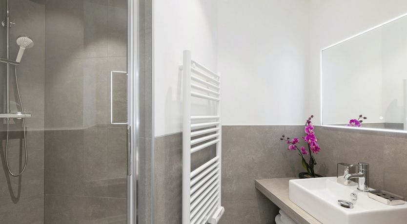 Photo of Les Philosophes