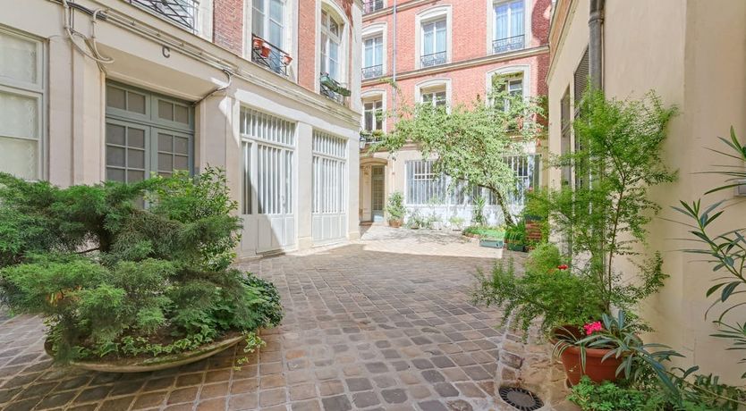 Photo of Paris in the Springtime