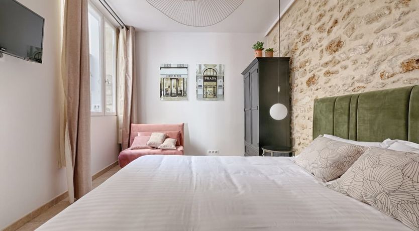 Photo of Paris in the Springtime