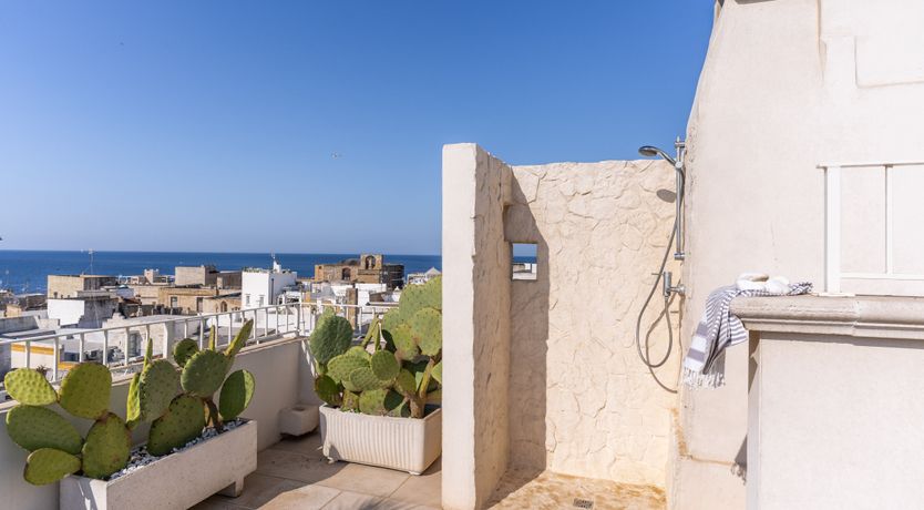 Photo of Limestone Island