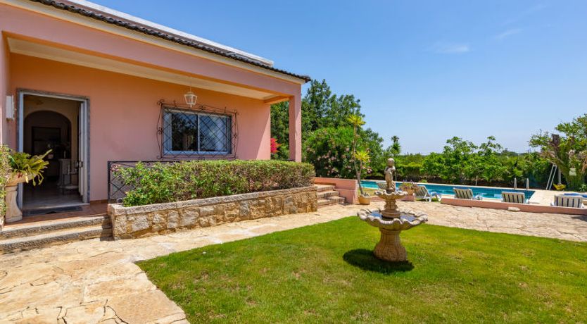 Photo of Isaurinda 1