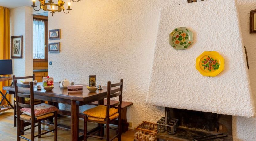 Photo of Le Beau Site