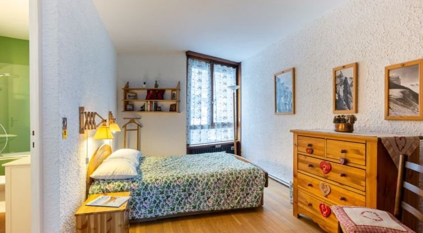 Photo of Le Beau Site