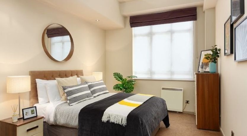 Photo of Lawrence House