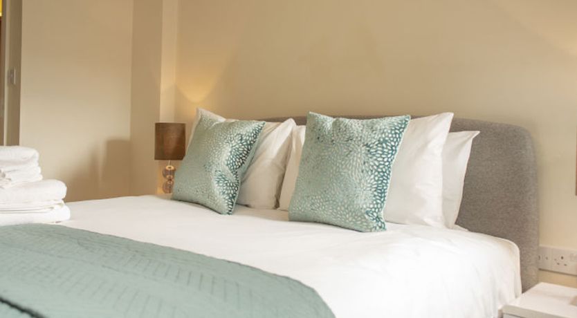 Photo of Lambs Passage