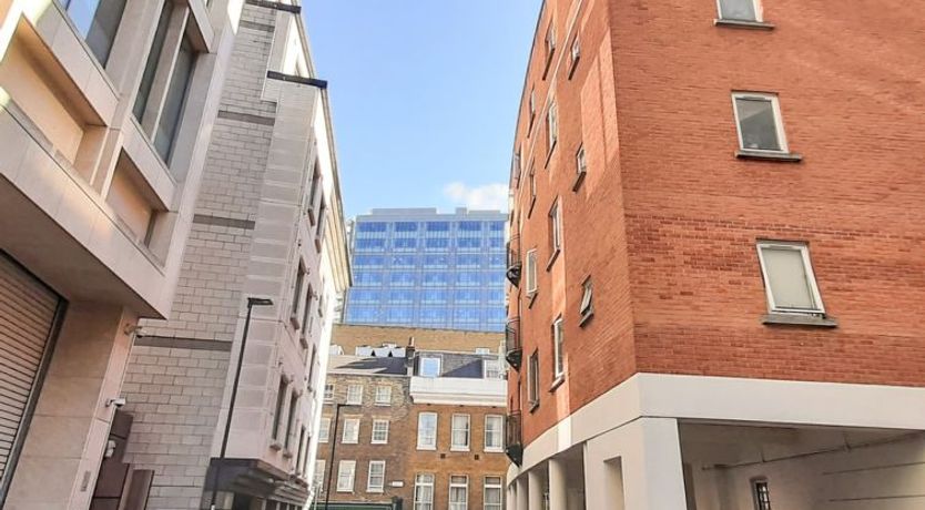 Photo of Lambs Passage