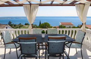 Andrijana Holiday Home