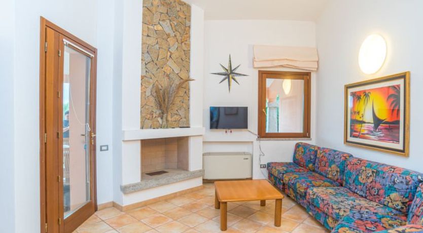 Photo of Rei Sole (REI305)